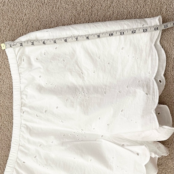 White Eyelet Boxer Scalloped Shorts - High Rise Pull On Elastic Waistband Shorts - Picture 9 of 13